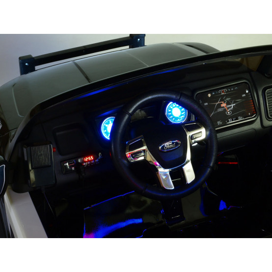 Dvoumístné policejní elektrické autíčko Ford Raptor s megafonem, 2.4G DO a maxi výbavou, ČERNÉ
